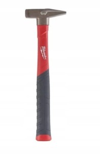 MŁOTEK ŚLUSARSKI 300G MILWAUKEE 4932478662
